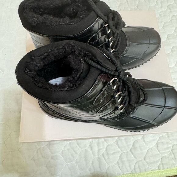 NIB JustFab Ruthford Boot Black Croc - size 7.5 - Picture 3 of 5